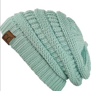CC solid ribbed beanie in mint